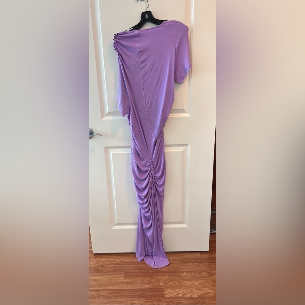 Atlein Ruched Rib Sheath - Picture 11 of 16